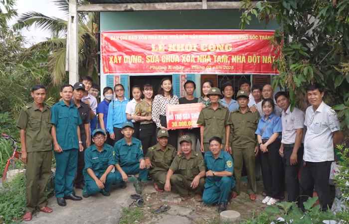 Ủy ban MTTQ Việt Nam thành phố Sóc Trăng tích cực hưởng ứng phong trào thi đua “Chung tay xóa nhà tạm, nhà dột nát” (21-05-2025)